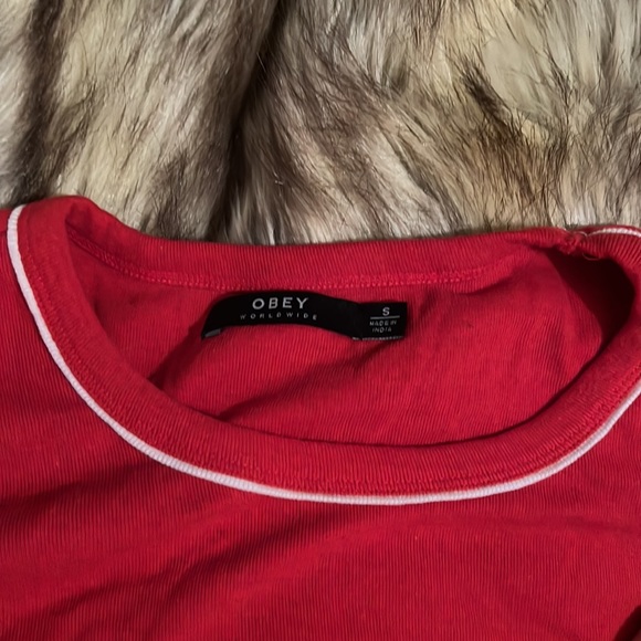 Red T-shirt from obey - Picture 3 of 3